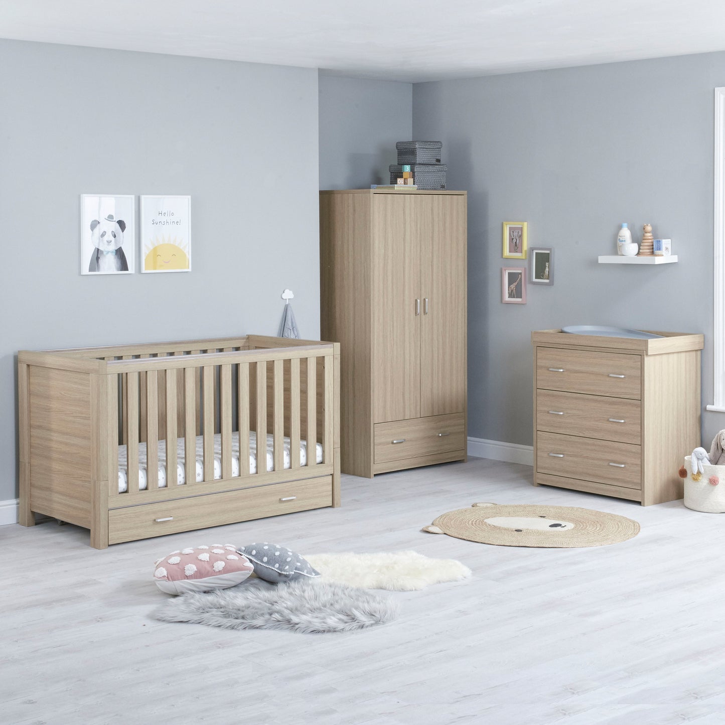 Babymore Luno 3 Piece Nursery Room Set with Drawer - Oak