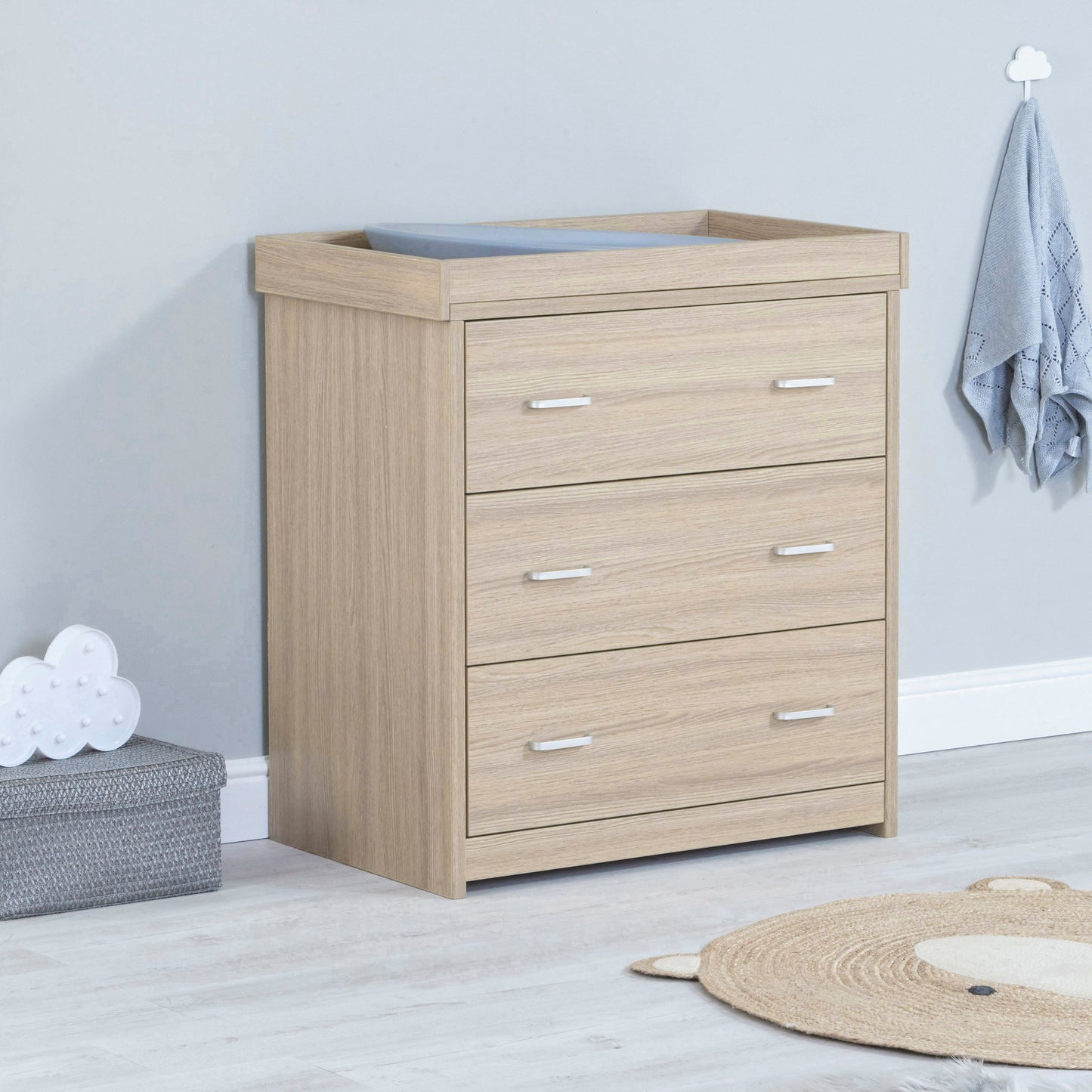 Babymore Luno Veni Nursery Chest Changer - Oak