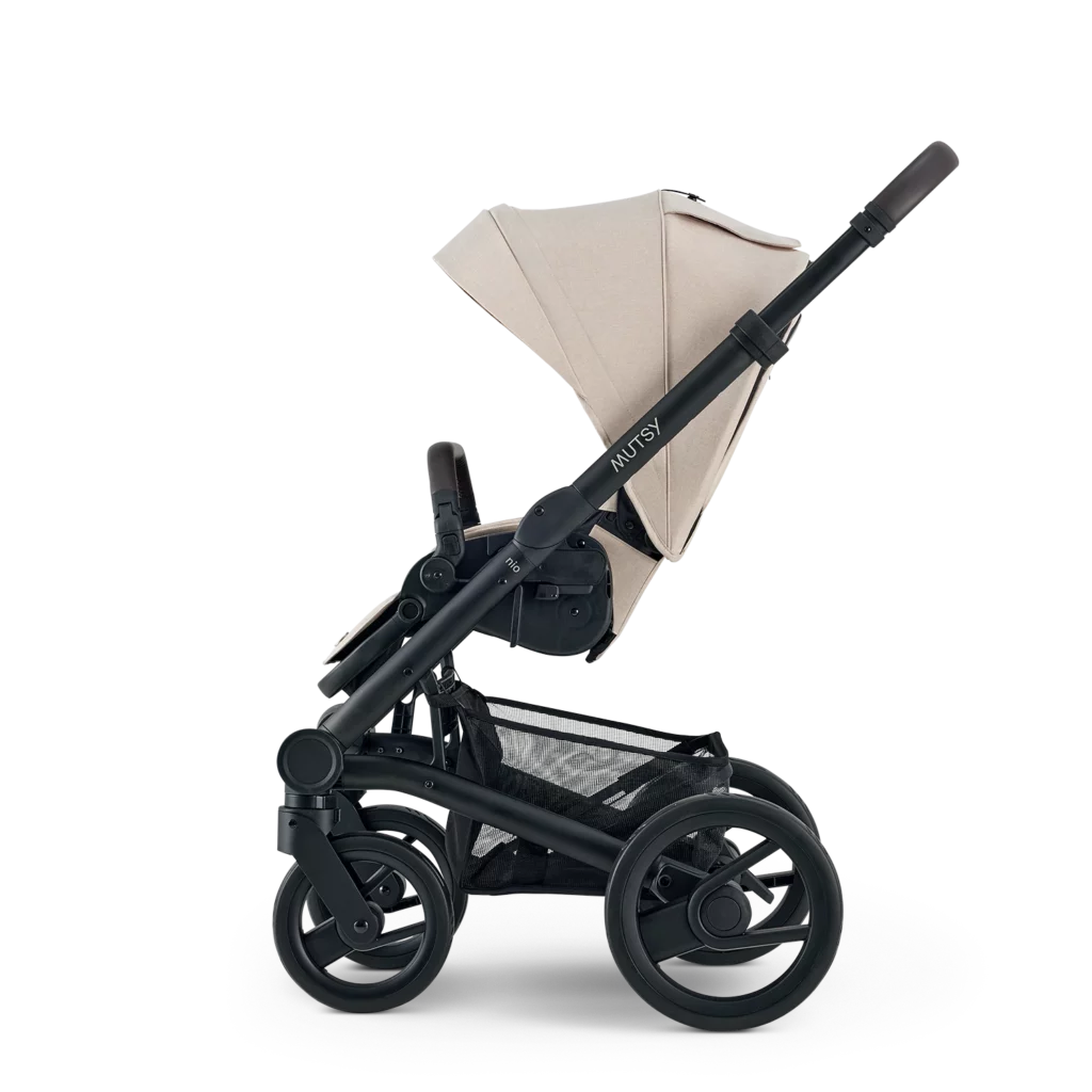 Mutsy Nio Bundle Cosmic sand 7 Aton B2 and Base, Stroller frame,seat,carrycot, car seat adaptors