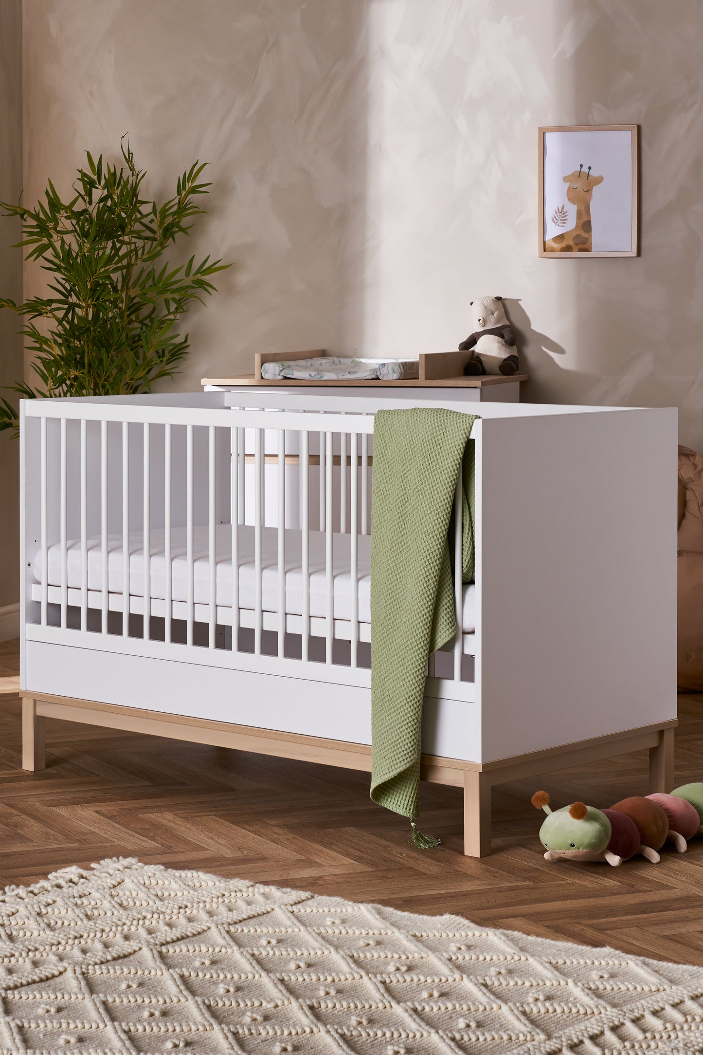 Obaby Astrid 2 Piece Room Set - White