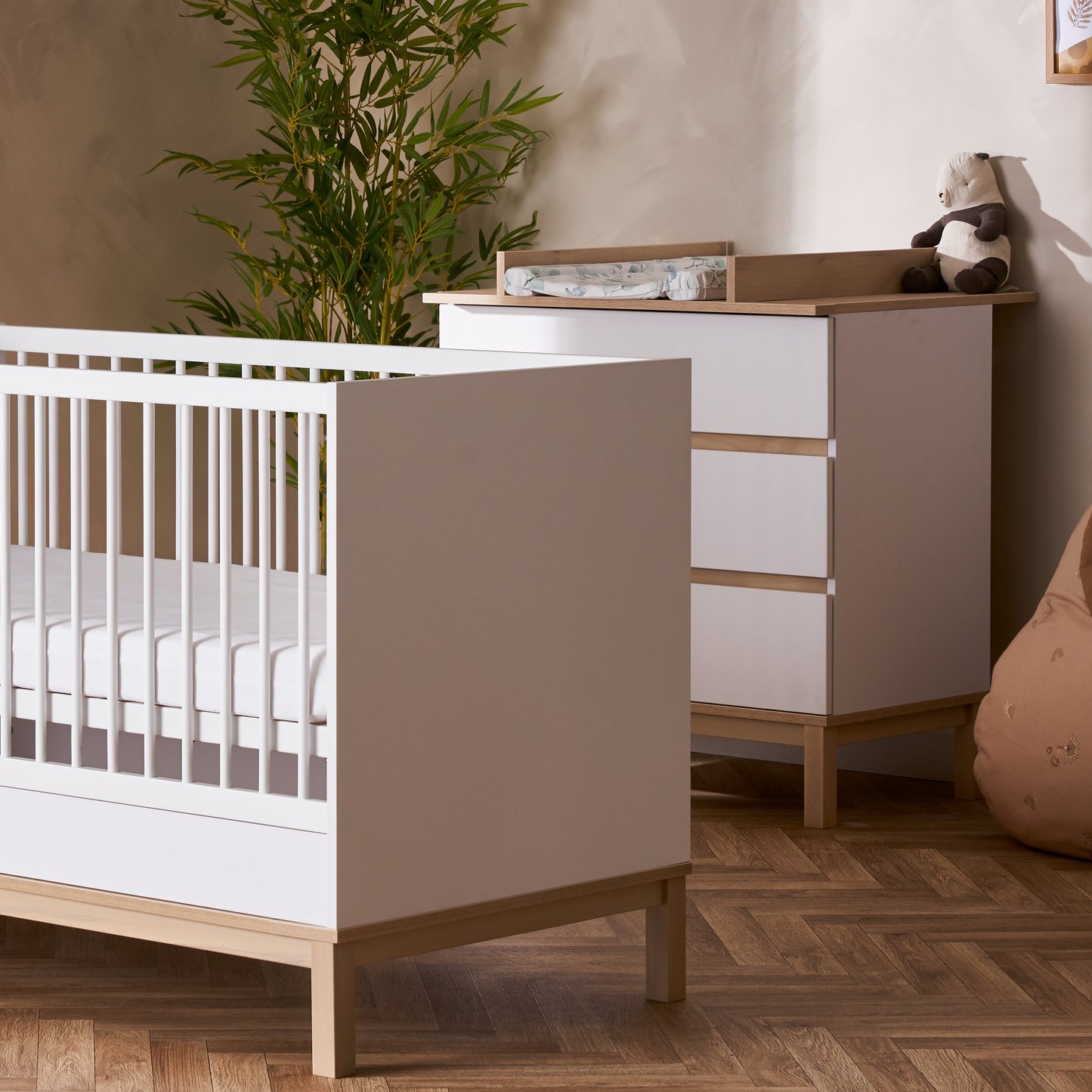 Obaby Astrid 2 Piece Room Set - White