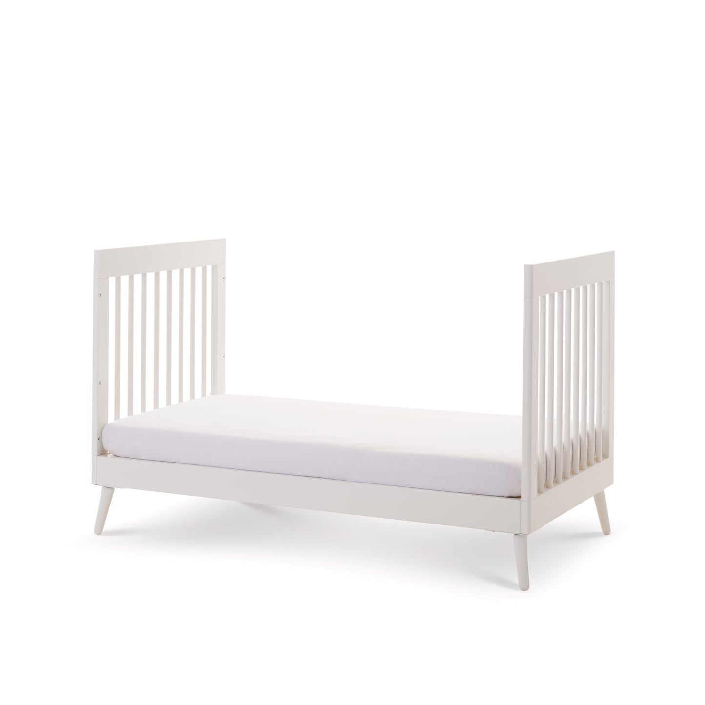 Obaby Maya Cot Bed - Nordic White