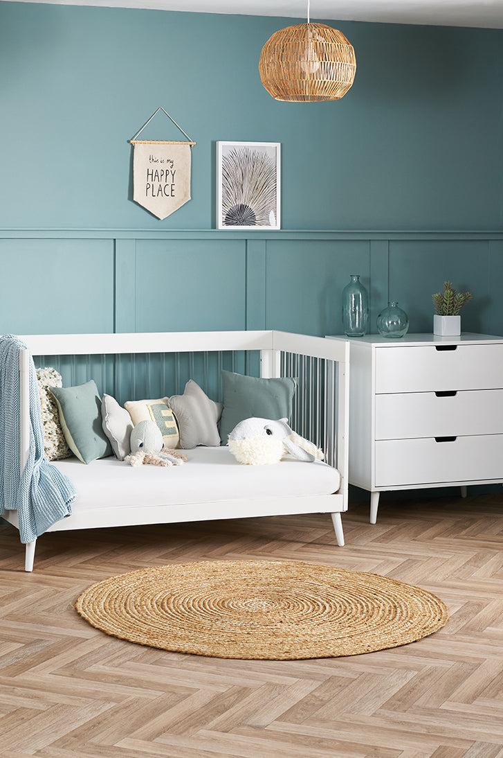 Obaby Maya 2 Piece Room Set - White with Acrylic