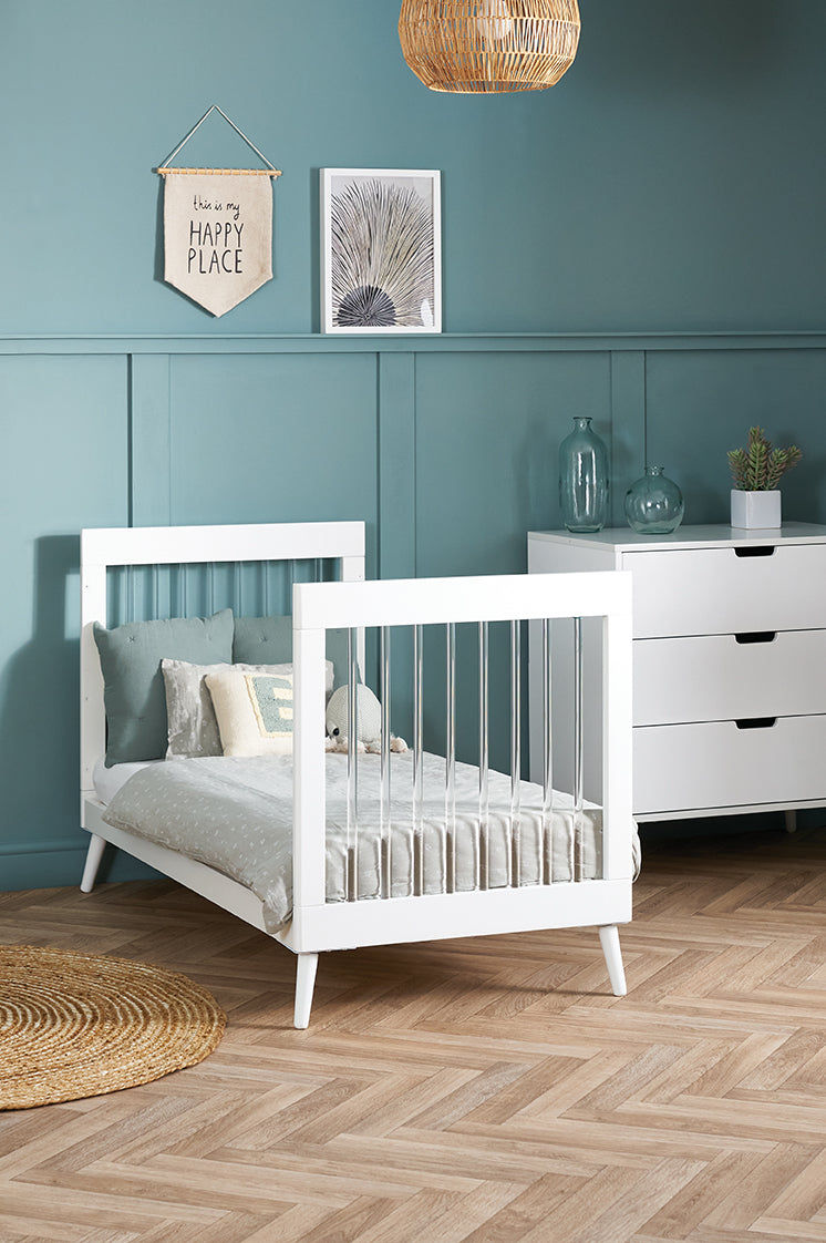 Obaby Maya 2 Piece Room Set - White with Acrylic