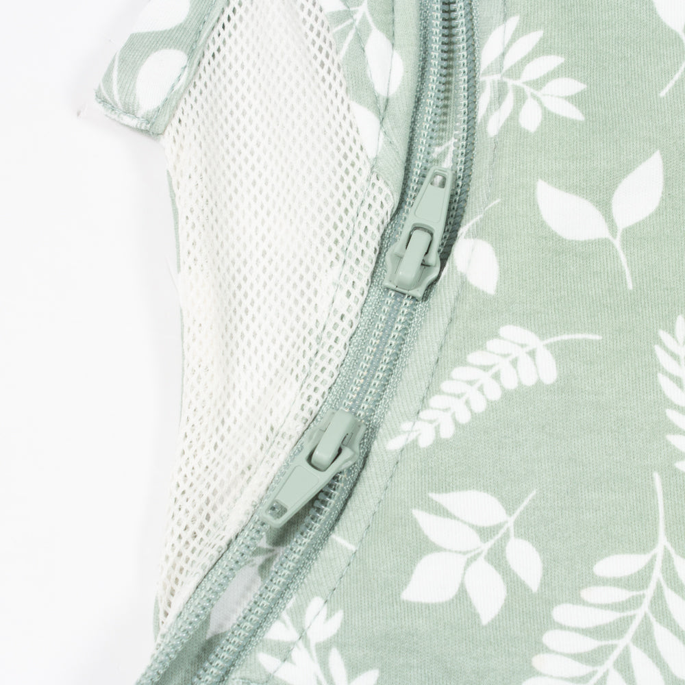 Purflo Swaddle to Sleep Bag 2.5 TOG 0-4M All seasons - Fern